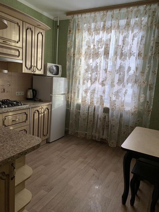 Продам квартиру Гагарина Дафи