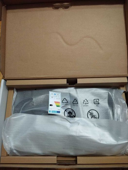 Монітор 23.6" Dell SE2417HG