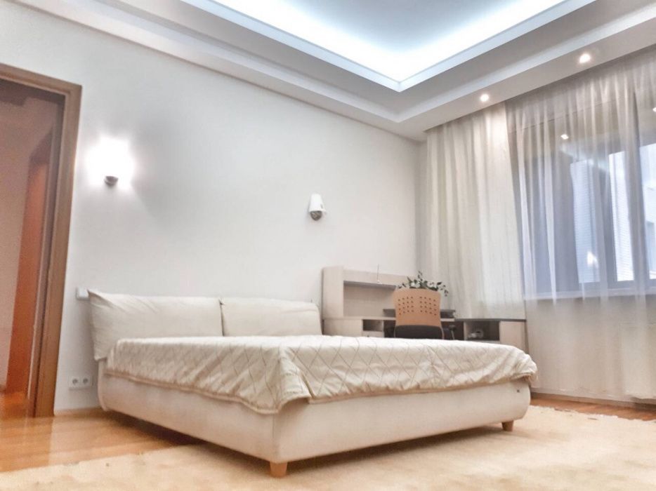 Джакуззи, центр, Мост Сити Люкс класс