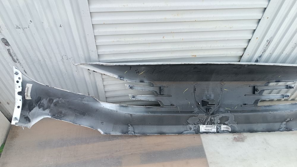 Vendo parachoque de frente Peugeot expert ano 2024