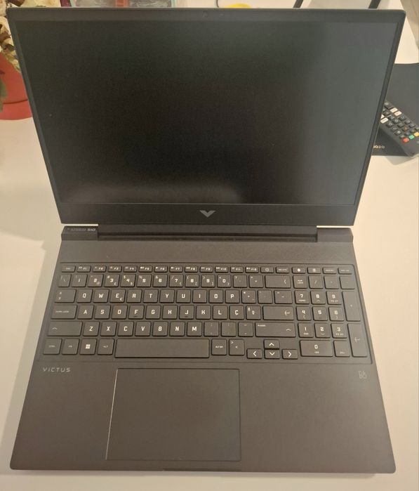 HP Victus 15 Gaming – Ryzen 5 / RTX 3050 / 16GB RAM