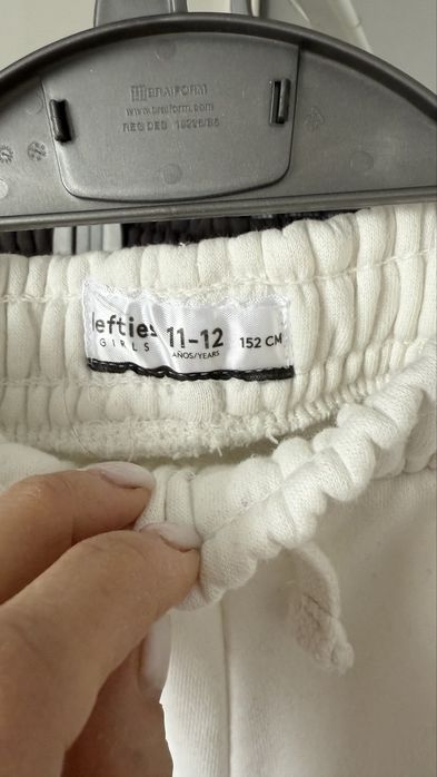 Набір спортивних штанів