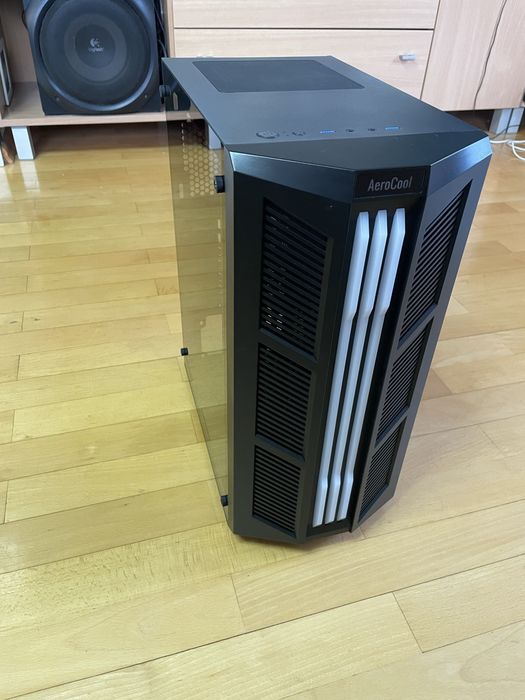 Obudowa komputera rgb