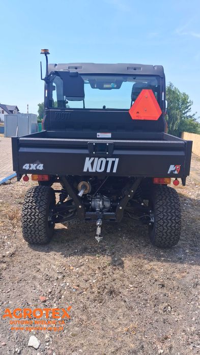 Pojazd specjalistyczny użytkowy Kioti K9