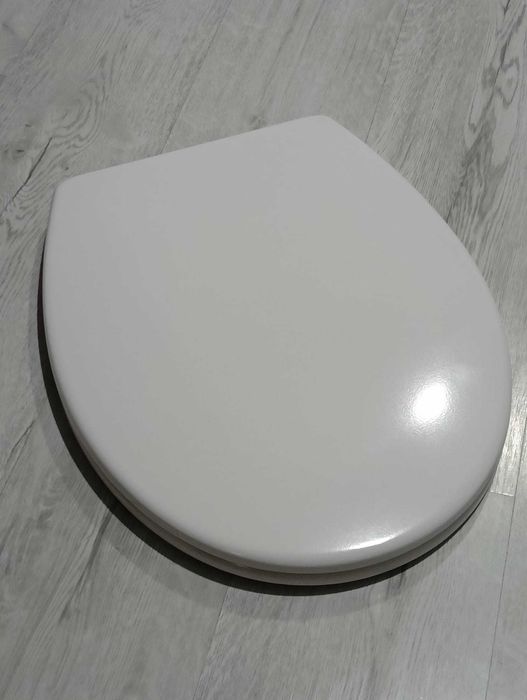 Rainsworth Deska toaletowa Nano Glaze