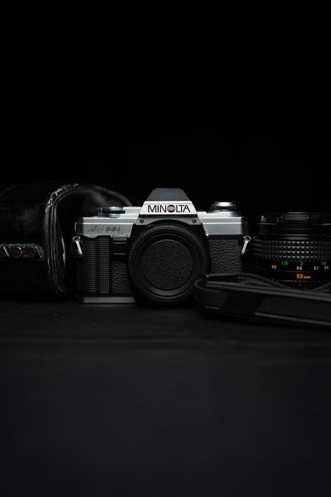 Camera Minolta X-300 Silver e Lente Rokkor PG 50mm f 1.4