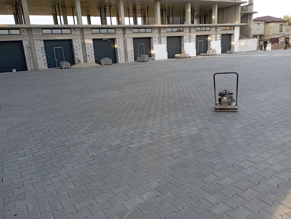 Укладка тротуарной плитки