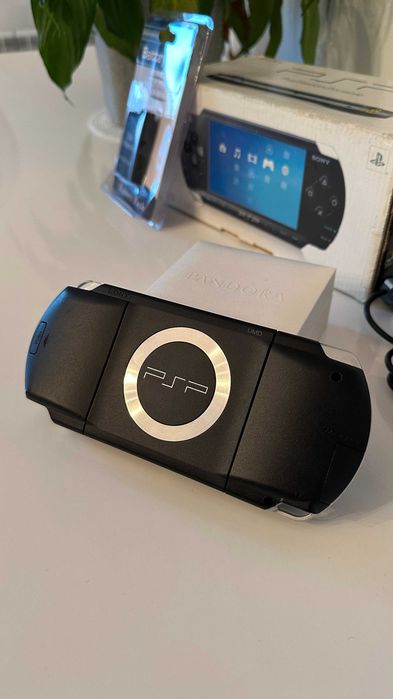 Sony PSP 1000 Desbloqueada + Carregador + Cartão Memória