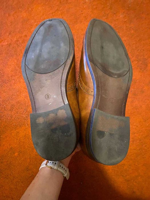 Чоловічі туфлі розмір 42 ідальний стан науральна шкіра