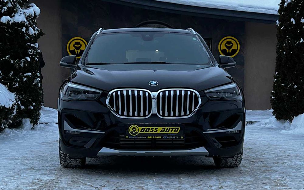 BMW X1      2019