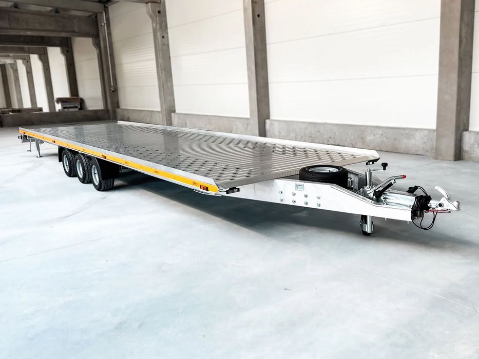 Gromex L3-3500  Przyczepa GROMEX L3-3500 | 8,42 m | 3 osie | DMC 3500 kg