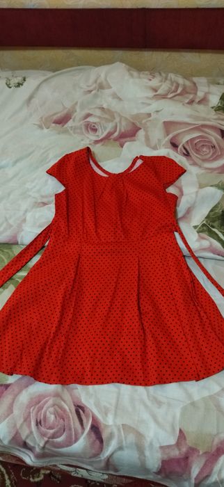 Плаття святкове і повсякденне