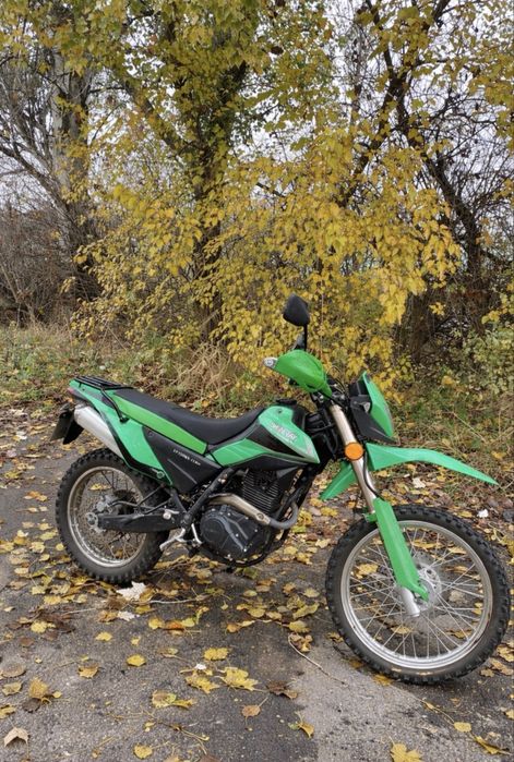 Продам мотоцикл ідеальний стан