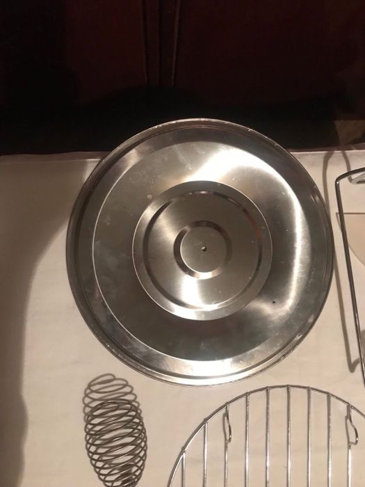 Кришка нержавеюшая . (легкая/діаметр29)