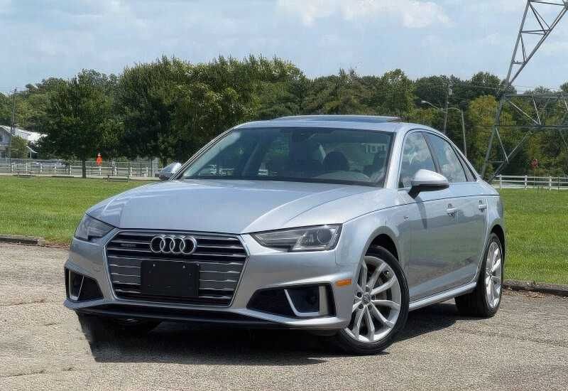 2019 Audi A4 quattro Premium 45 TFSI