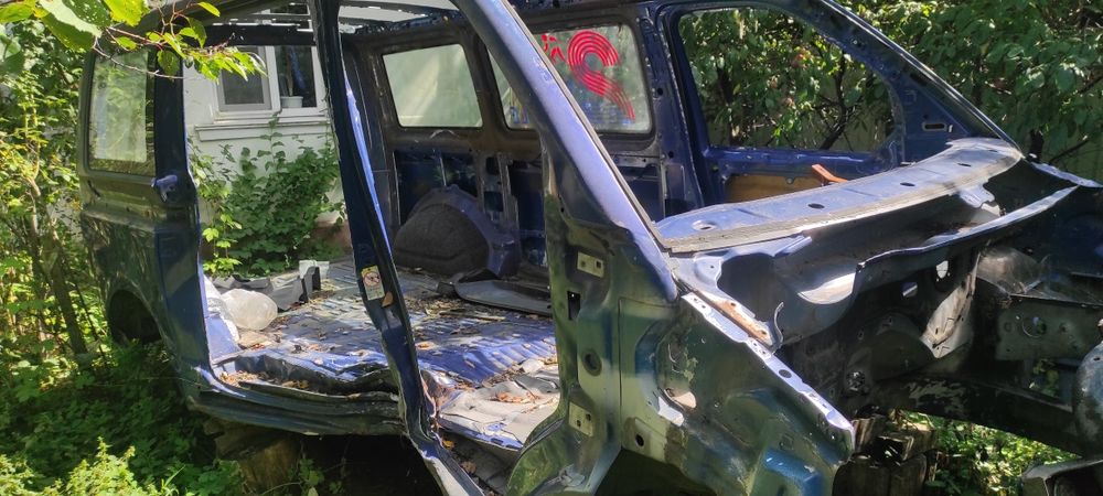 Кузов четверть т5