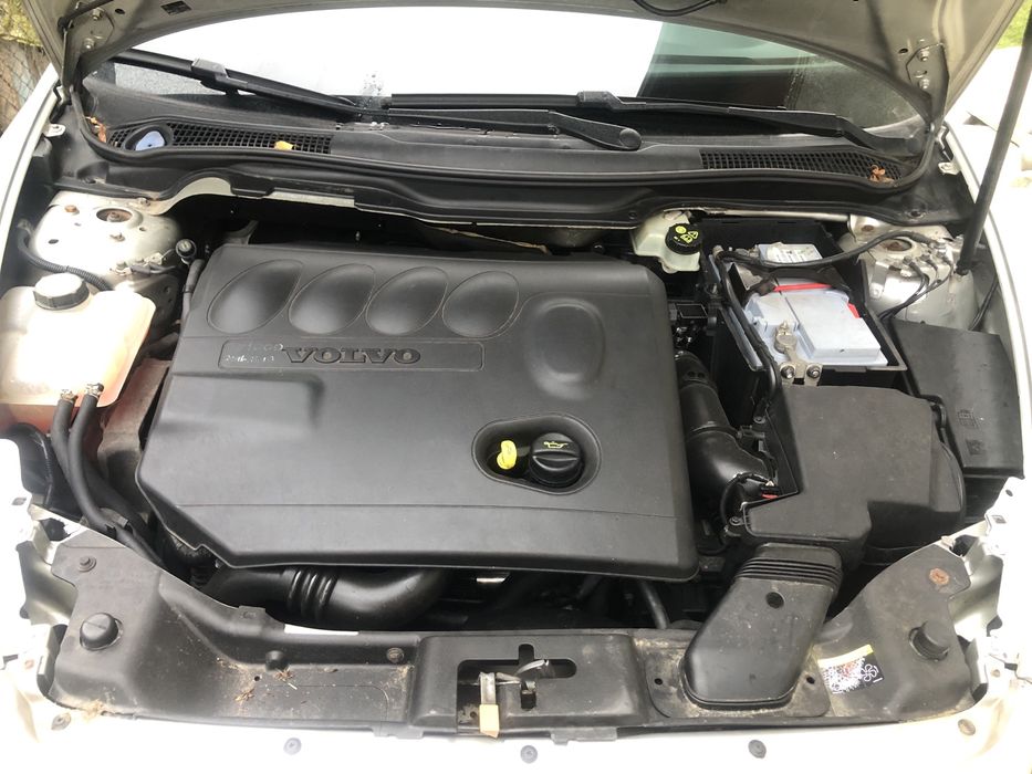 Вольво V50, автомат Aisin, 2.0 D, R- Design, cвiжопригнане