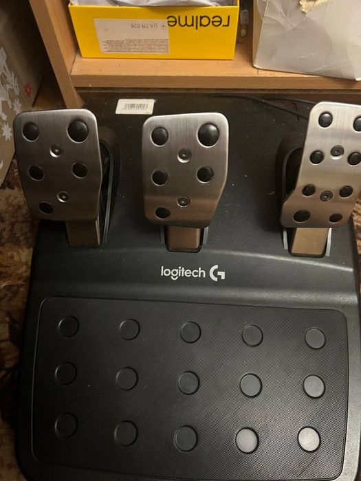 Руль Logitech g29