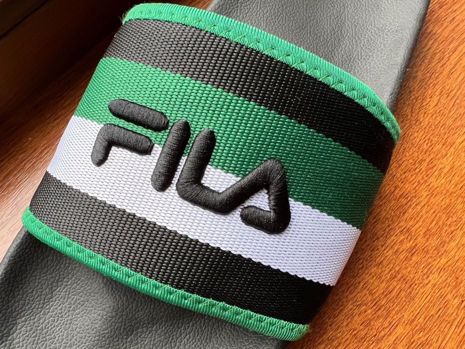 Слайдери Fila чоловічі, р. 42,5-43.