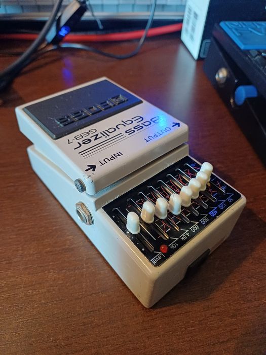 Boss GEB-7 Bass Equalizer EQ efekt do basu lub gitary