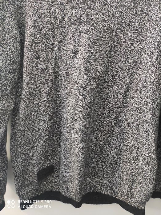 Sprzedam męski sweter
