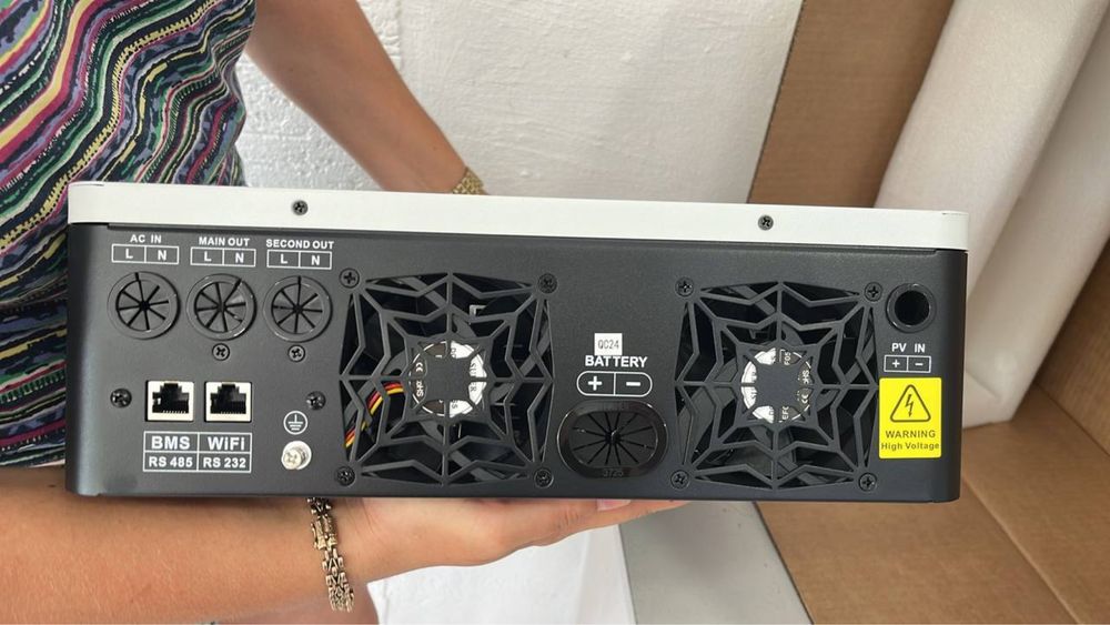 Гібридний інвертор Daxtromn AGH-4.2KWPro 24B120A4200Bт(безпер,UPA,джб)