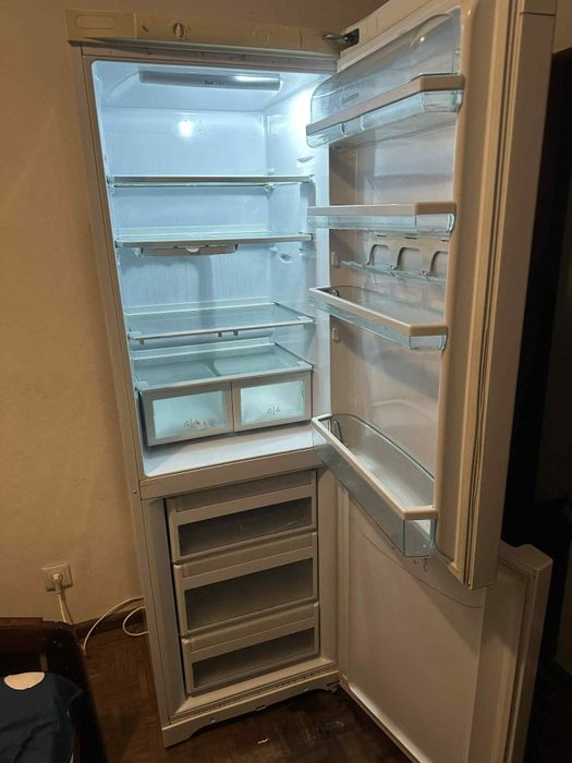 Vendo combinado e máquina de lavar roupa