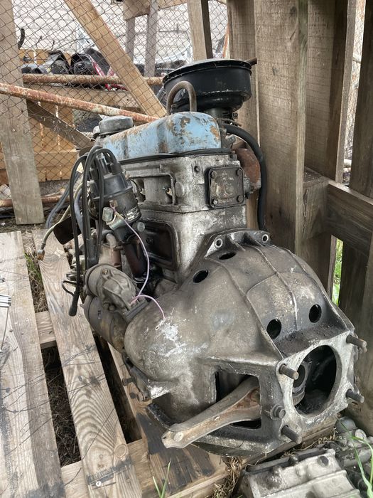 Двигатель газ 21