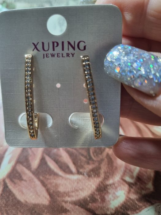 Сережки з медичного сплаву