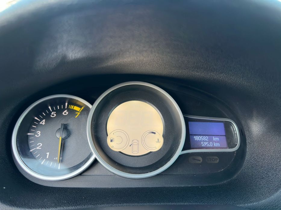 Renault Megan 2009 1.6мпі