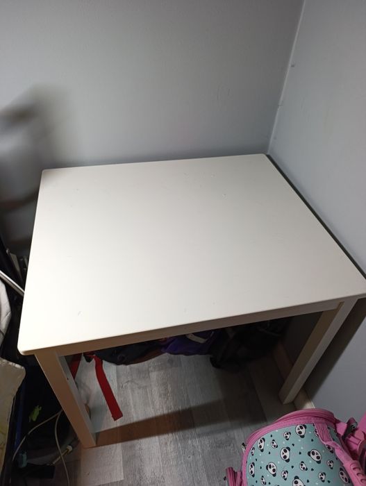 Stół dla dzieci za darmo