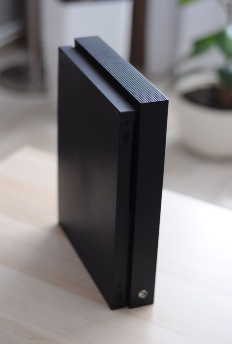 Xbox one x на 1 ТБ
