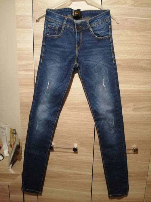 Spodnie rurki jeansowe