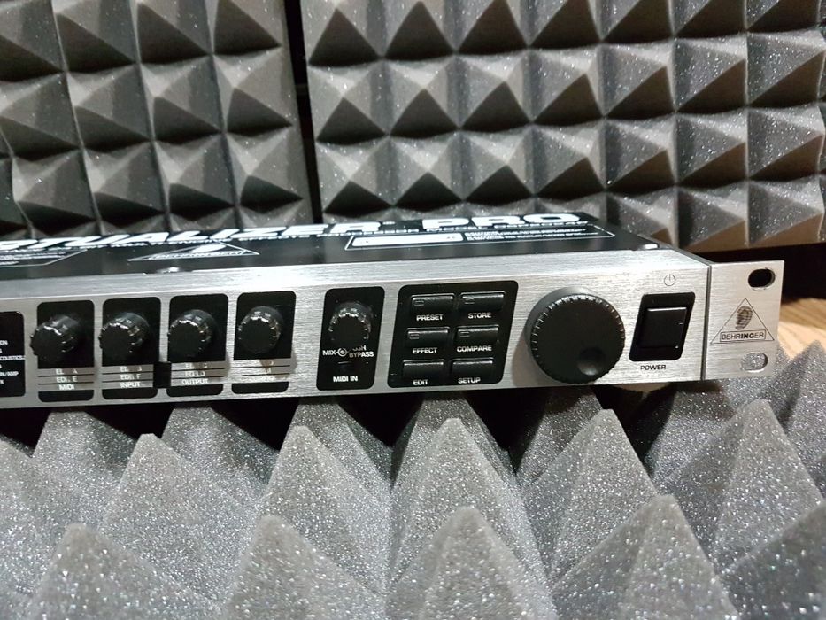 Multi-effects processor64564388280322122