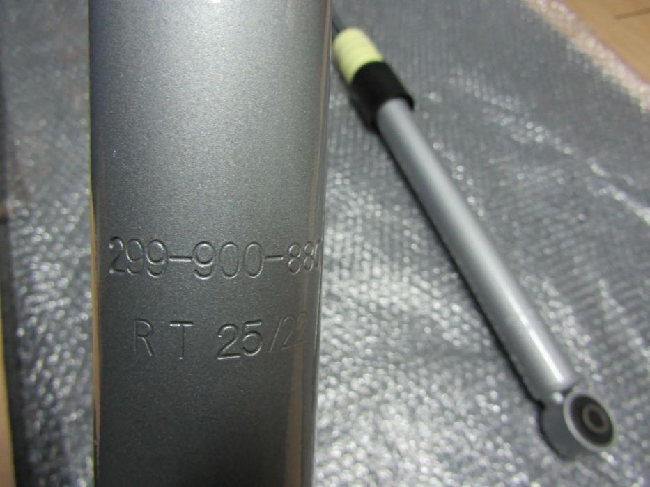Amortecedores tras Audi A4 B8 novos(par)