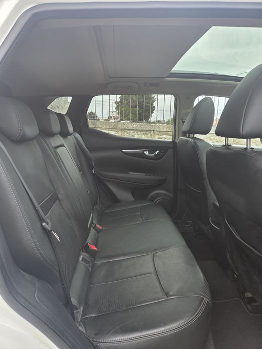 Nissan Qhasqhai Teckna Premium