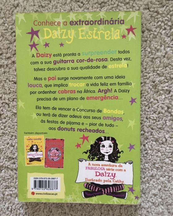 livro “Daizy Estrela e a guitarra cor de rosa” de Cathy Cassidy