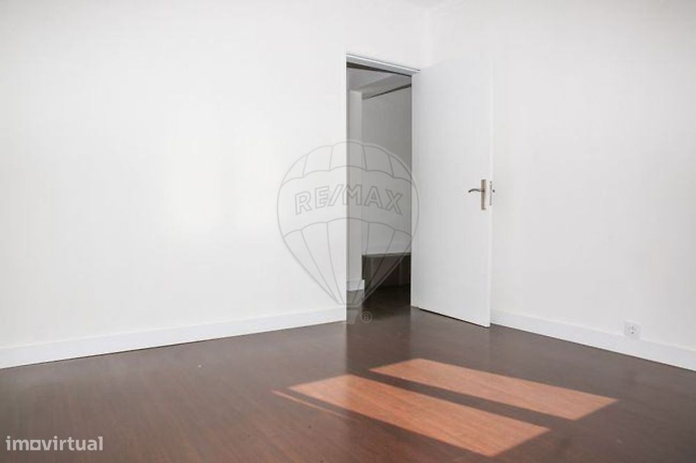 Apartamento T2 para arrendamento