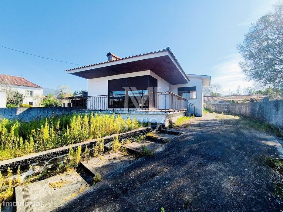 Moradia T3 em Barroselas