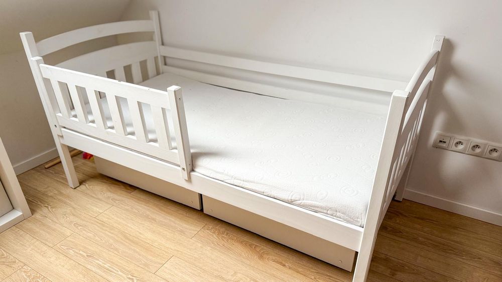 Łóżko dziecięce drewniane Lanomeble