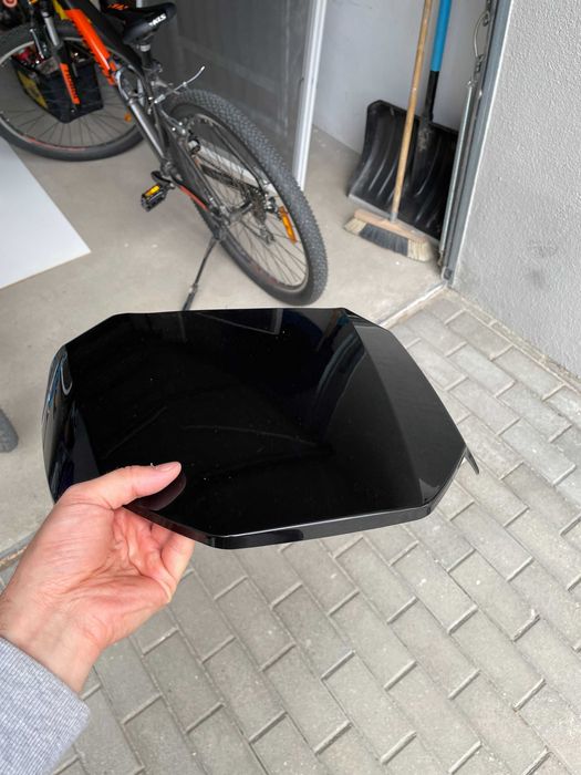 NOWY Kufer centralny motocyklowy skuter motorower błyszczący