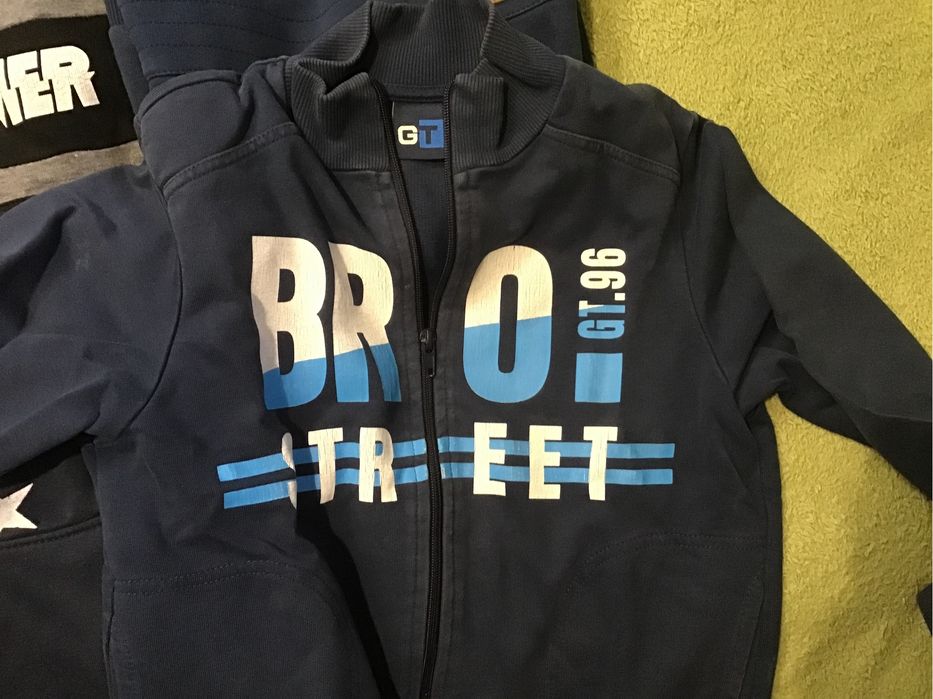 Bluzy rozm. 134-140, chłopięce