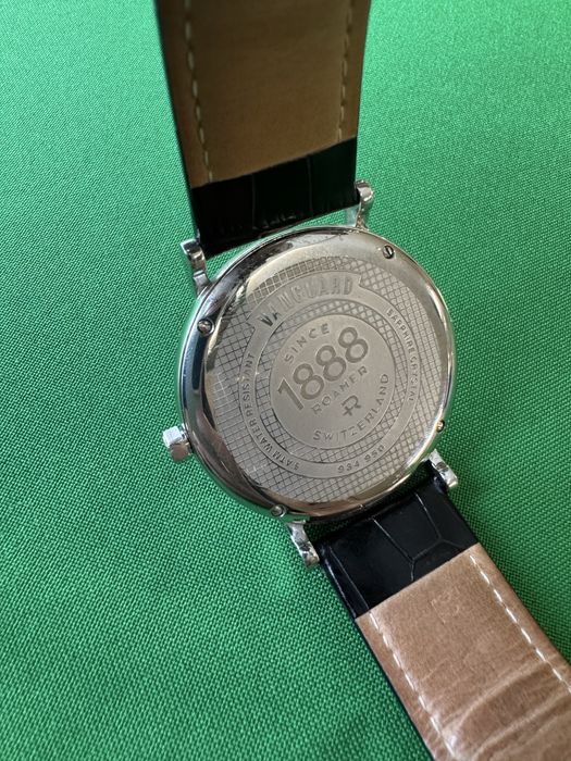 Продам швейцарський годинник Roamer Vanguard 934950 42mm