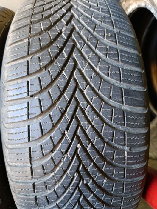 Opony 16" 205/55R16 DĘBICA NAVIGATOR 3 wielosezonowe 2 sztuki