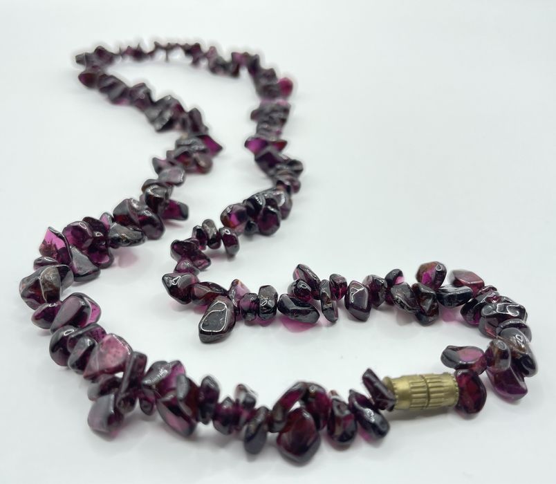 Naszyjnik z granatami 47 cm