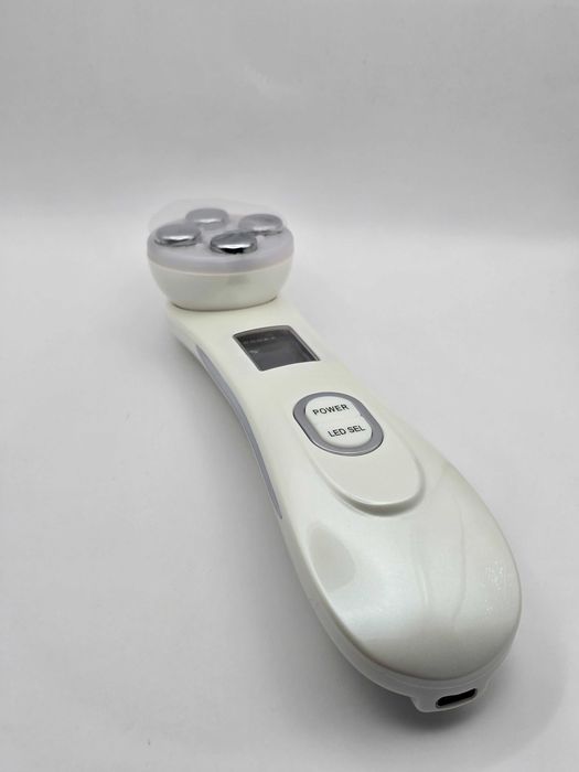 Masażer wielofunkcyjny RF EMS Beauty TERAPIA ŚWIATŁEM