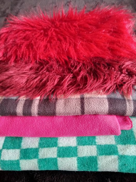 Покрывало. Простынь махровая, постельное белье б/у