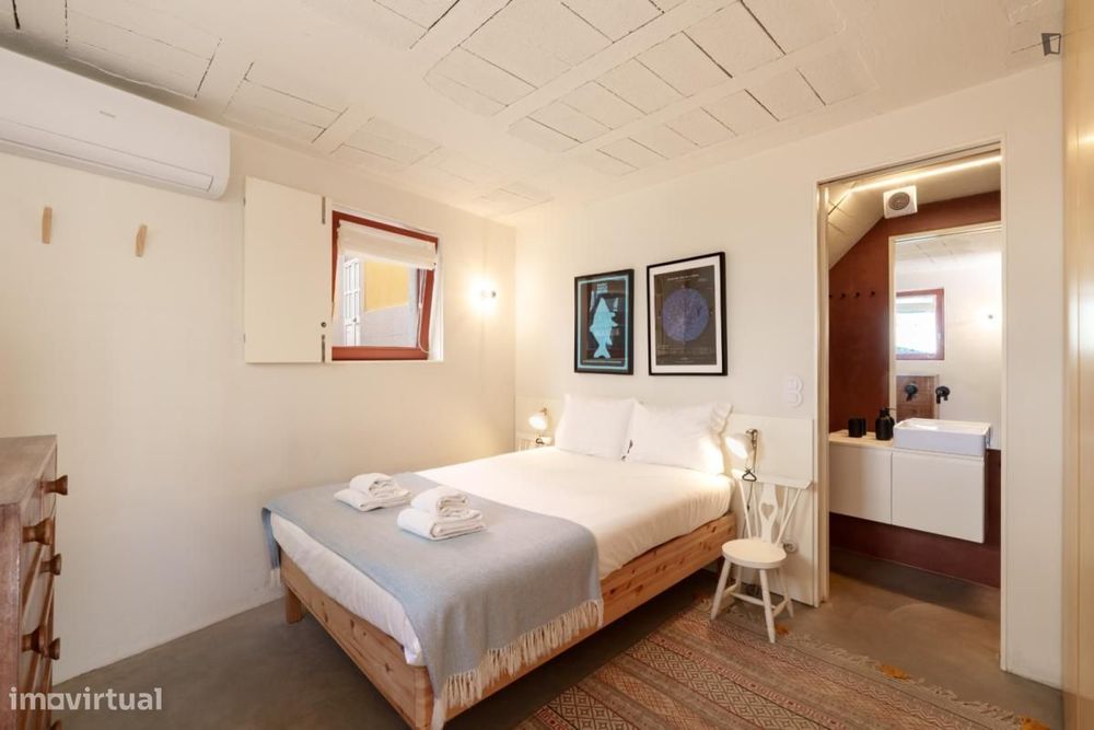 Apartamento com 1 quartos - localizado em Miragaia Porto