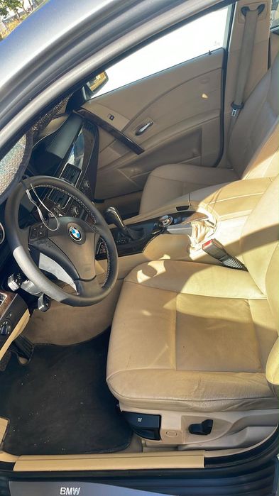 Vendo bmw série 5 525 2006
