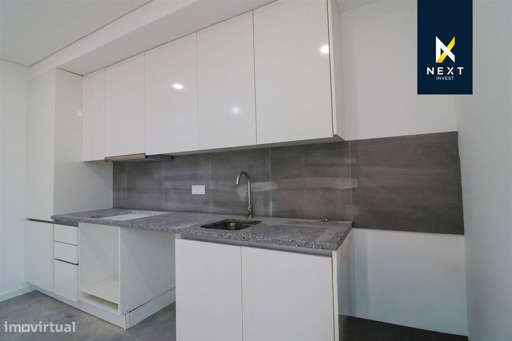 Apartamento T1 no Rés do Chão  Próximo ao Politécnico de Viseu — Repeses E São Salvador, Viseu